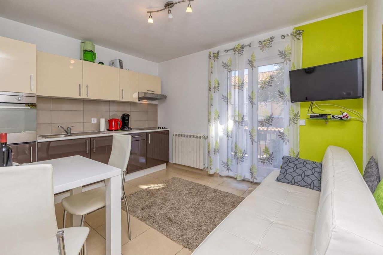 Apartments Kardumovic Kukci Exterior foto